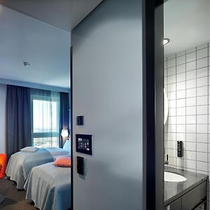 Zimmer mit zwei Einzelbetten